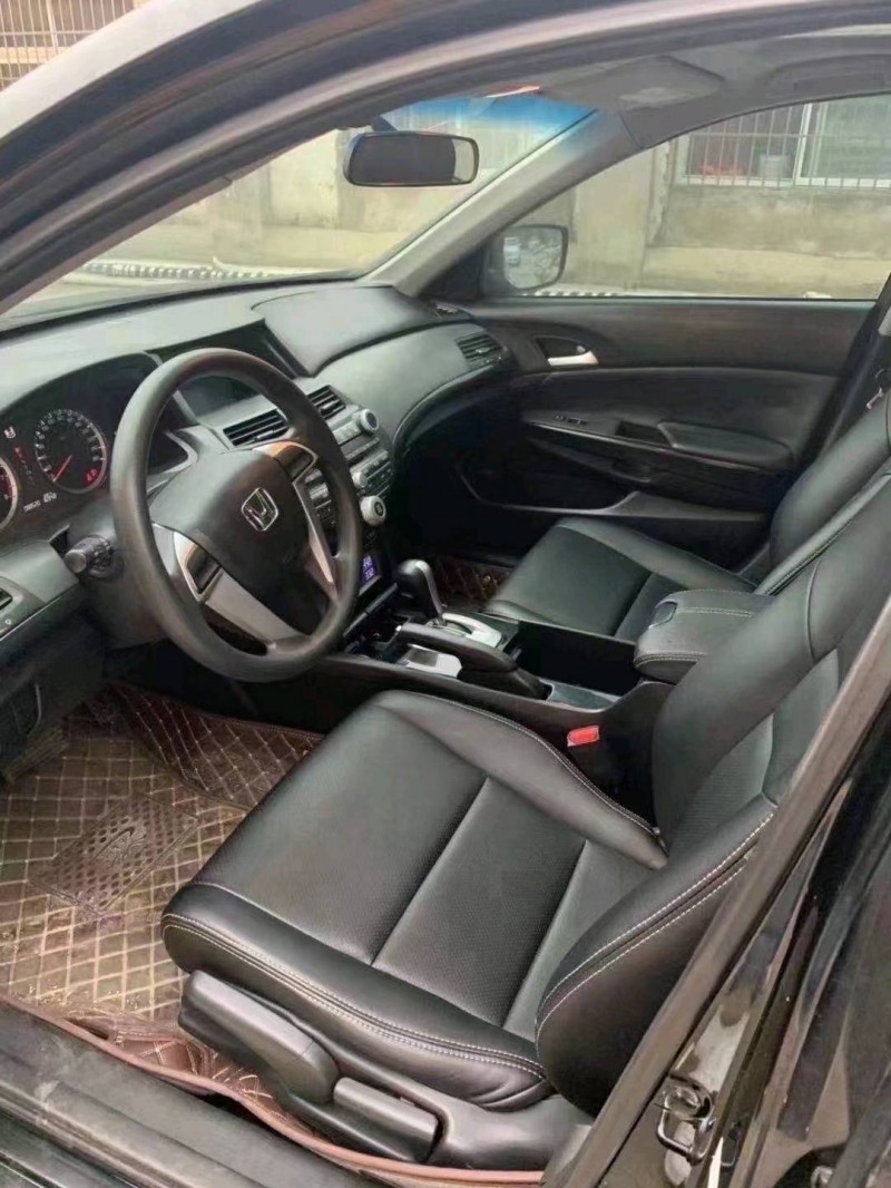 北京13年宝马6系6