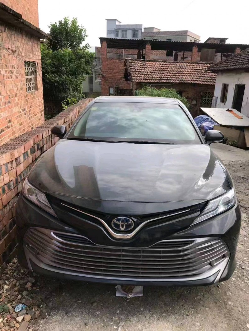 邯郸18年丰田凯美瑞1