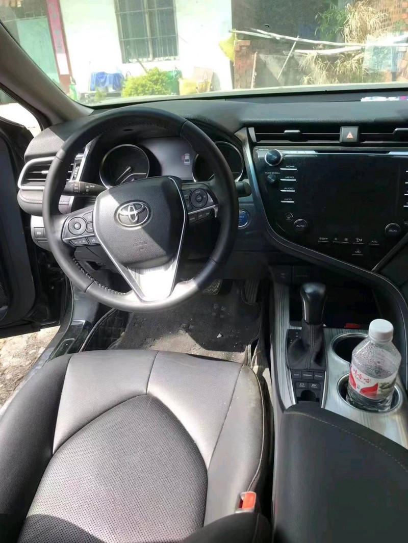 邯郸18年丰田凯美瑞6