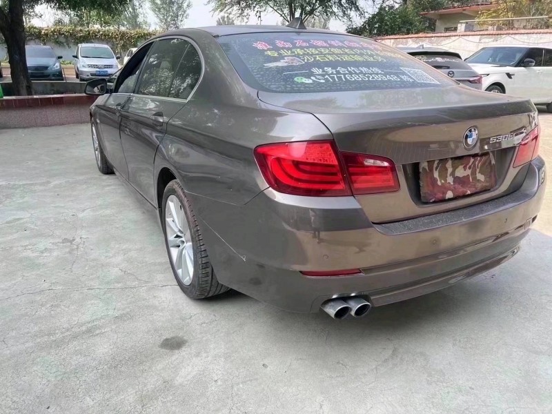 济宁13年宝马5系5