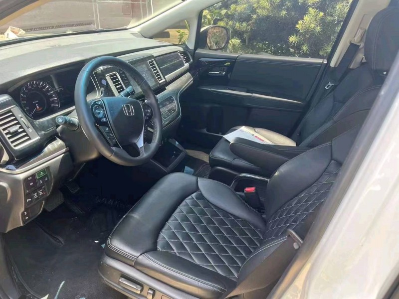 邵阳20年本田艾力绅3