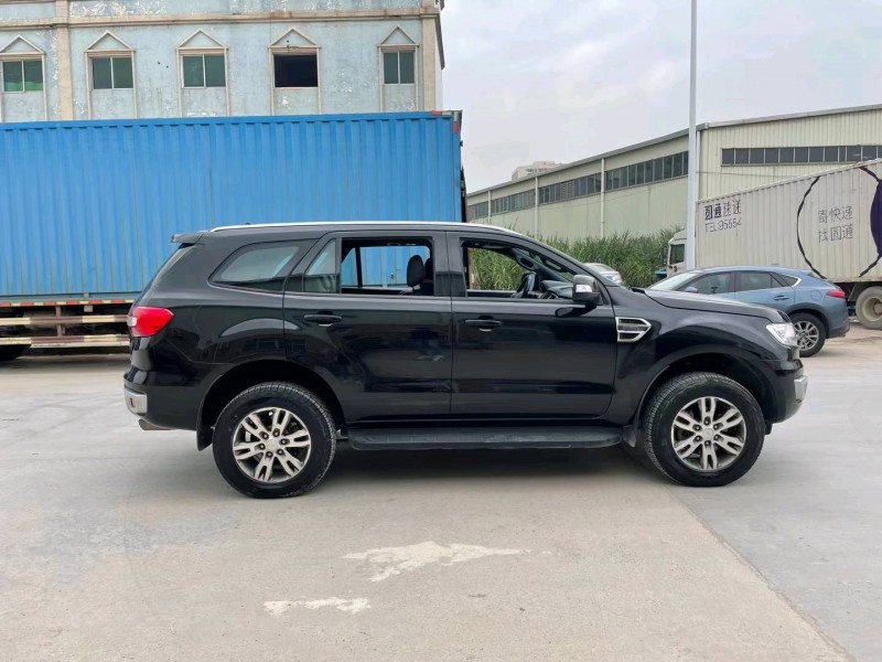 东莞18年福特撼路者8