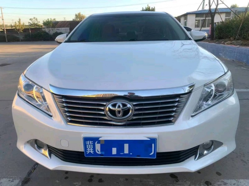 邯郸14年丰田凯美瑞1