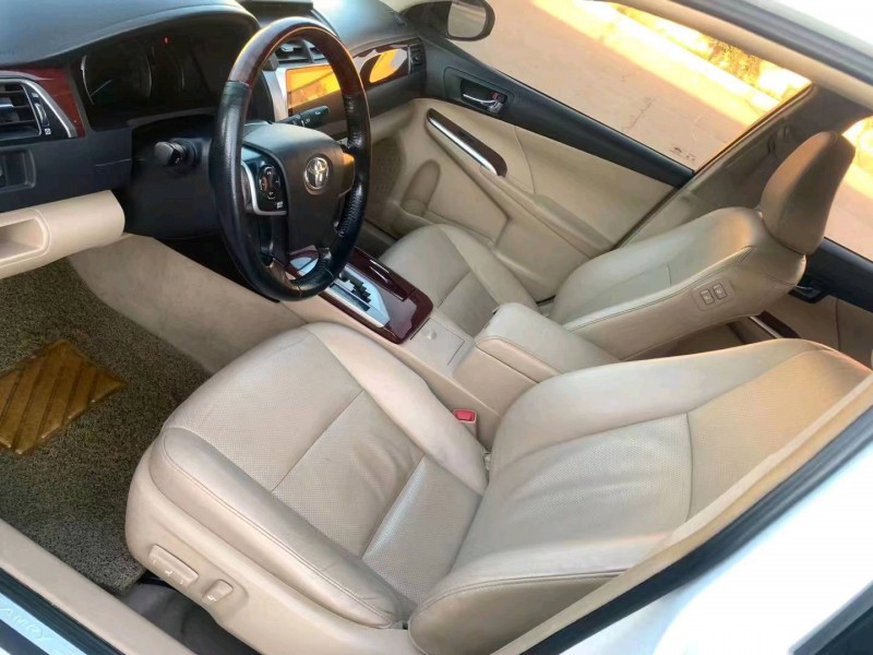 邯郸14年丰田凯美瑞8