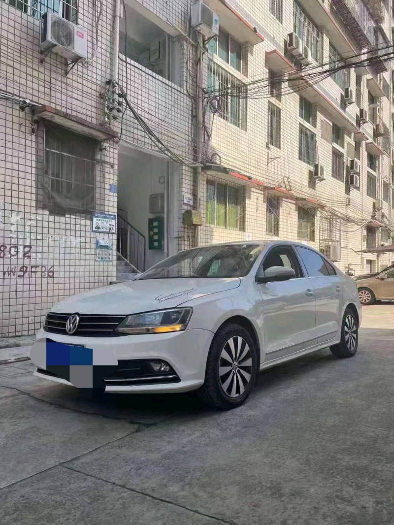 重庆18年大众速腾3