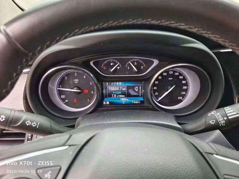 重庆20年别克昂科威5