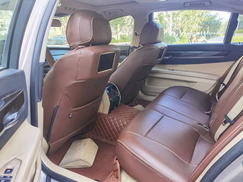 苏州10年宝马7系5