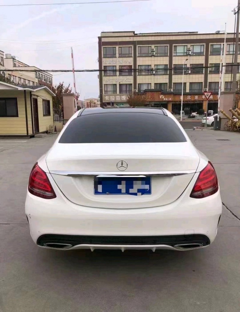 东营18年奔驰C7