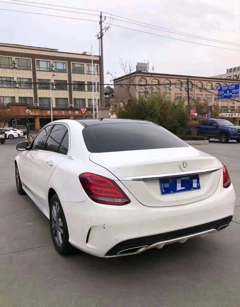 东营18年奔驰C9