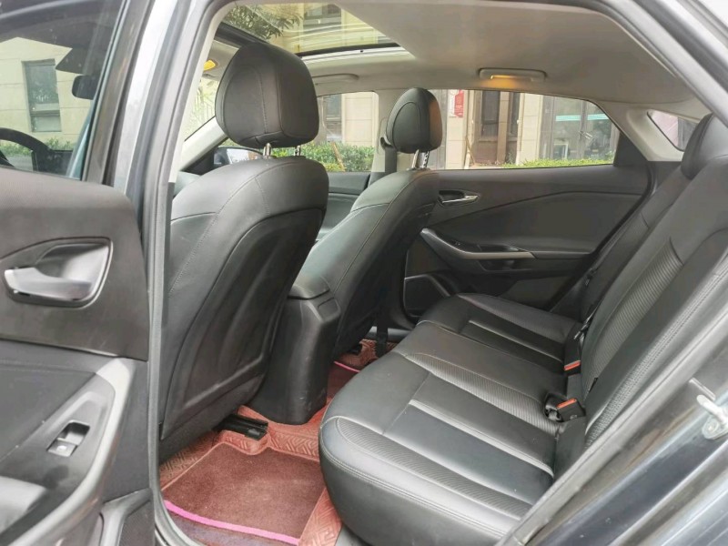 苏州20年现代菲斯塔5