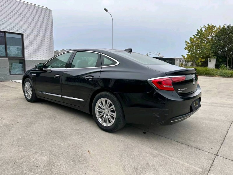 盐城17年别克君越9