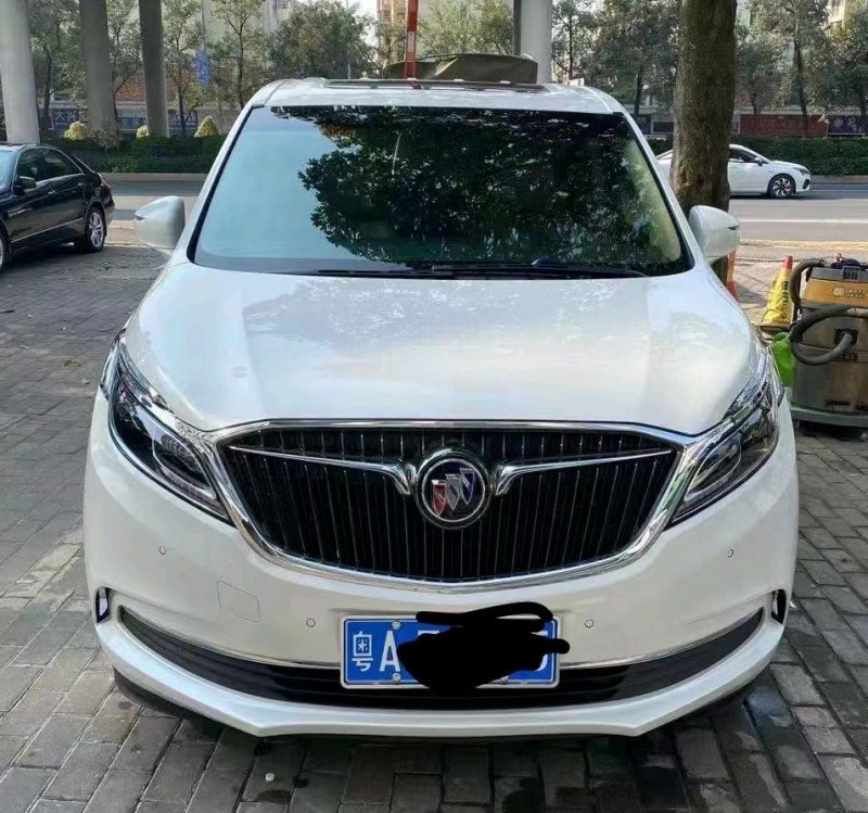 广州18年别克GL81