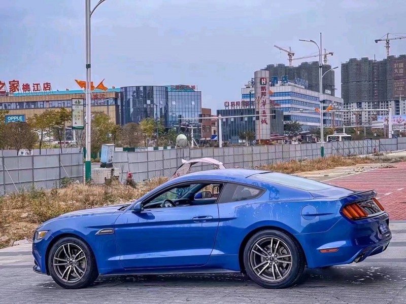 邯郸17年福特野马6