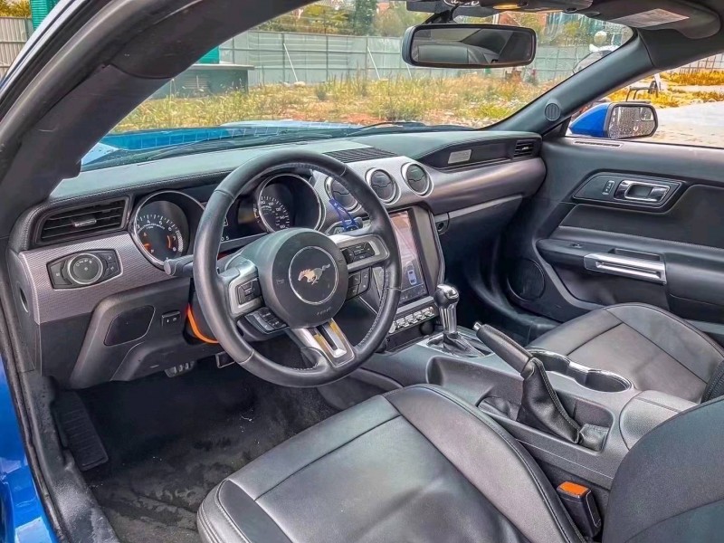 邯郸17年福特野马5