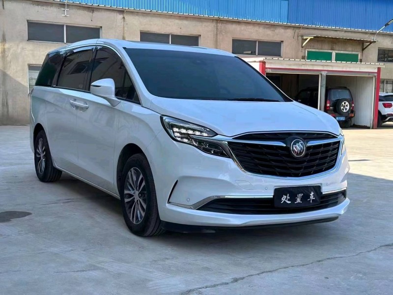 石家庄22年别克陆尊2