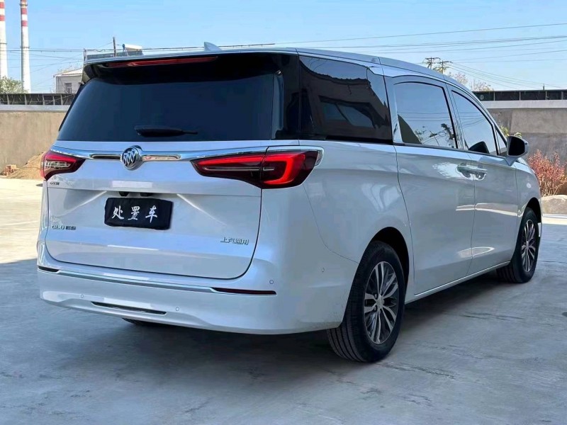 石家庄22年别克陆尊7