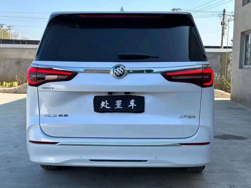 石家庄22年别克陆尊9