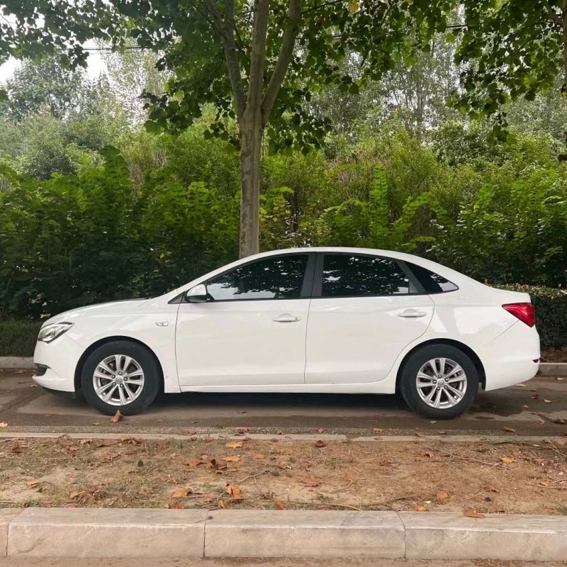 枣庄17年别克英朗GT7