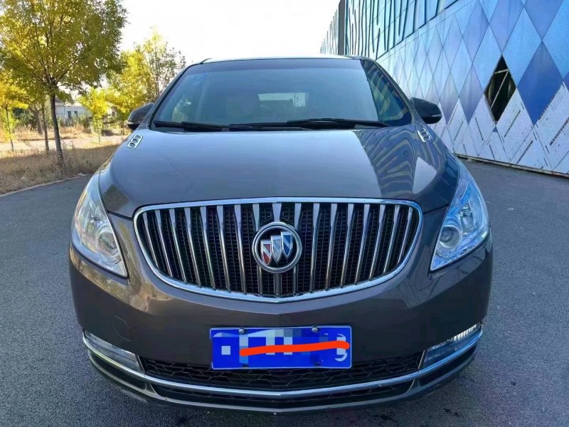 济南15年别克GL81