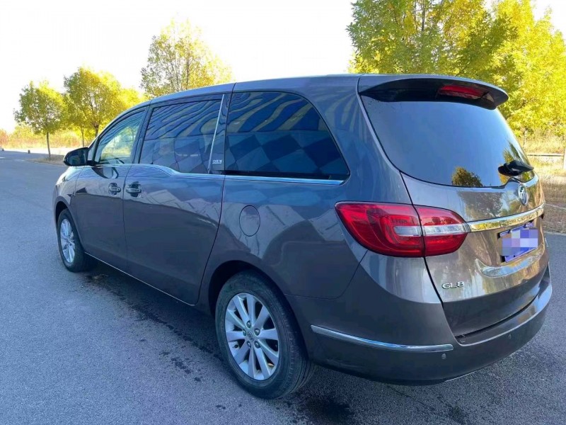 济南15年别克GL85