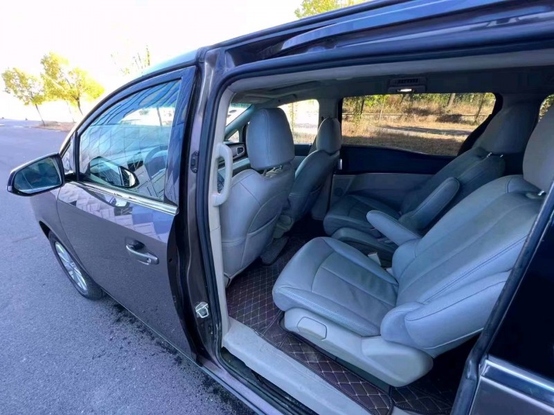 济南15年别克GL87