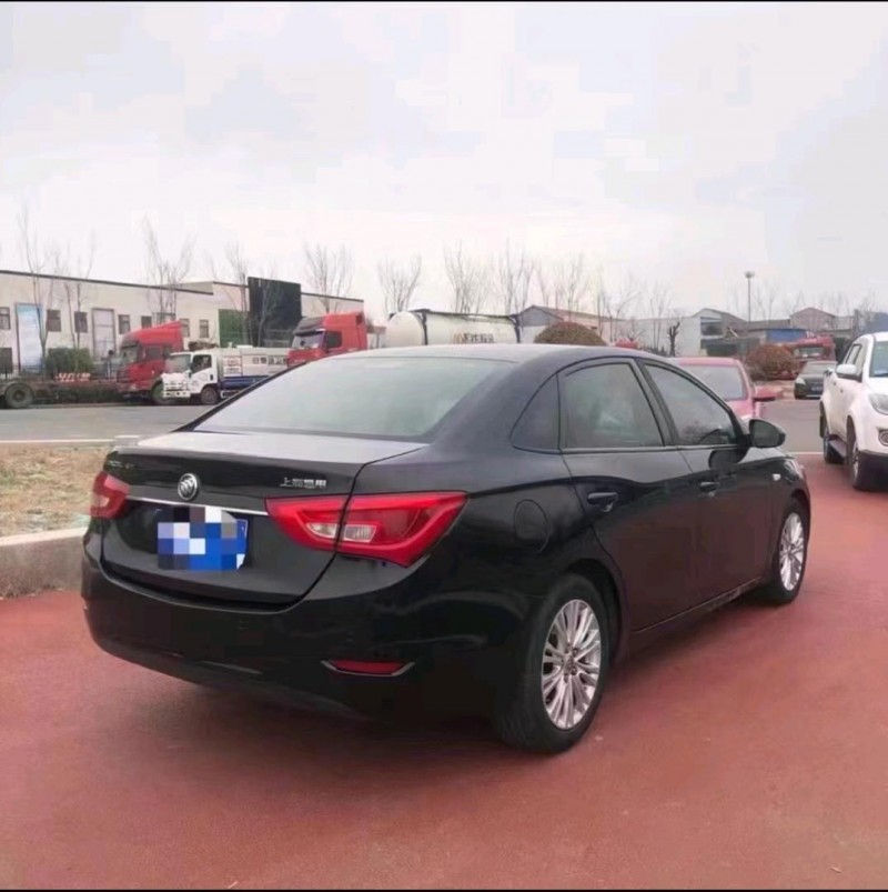 枣庄15年别克英朗4