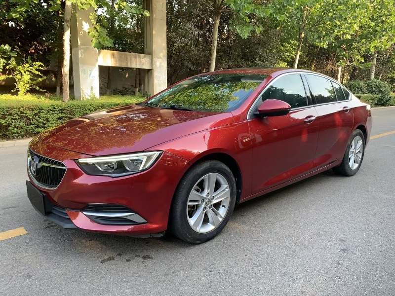 徐州18年别克君威3