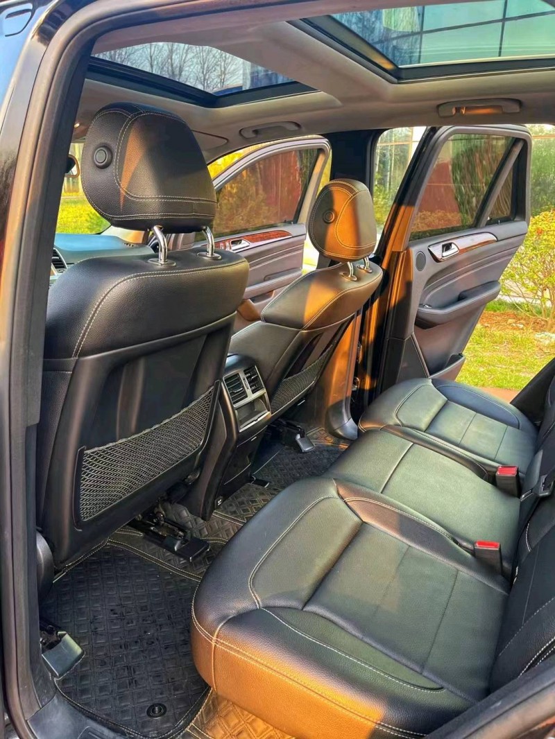 东营15年奔驰ML6