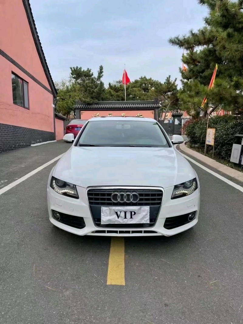 青岛12年奥迪A4L1