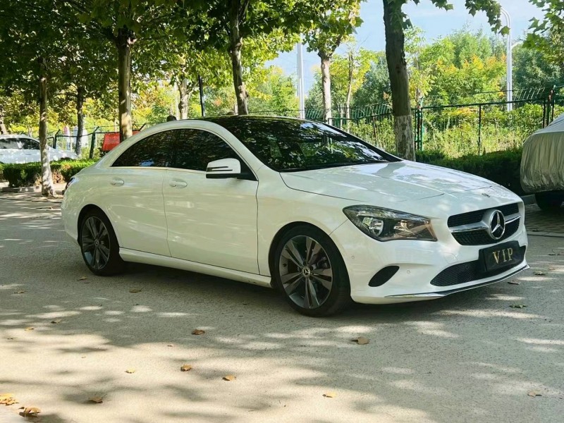 聊城17年奔驰CLA3