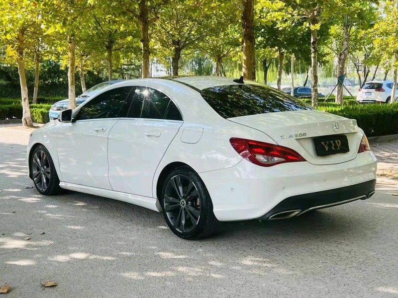 聊城17年奔驰CLA7