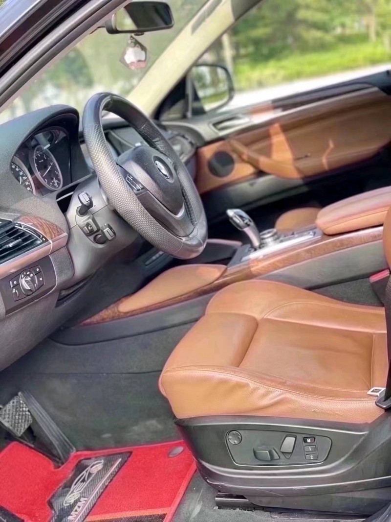 北京11年宝马X66