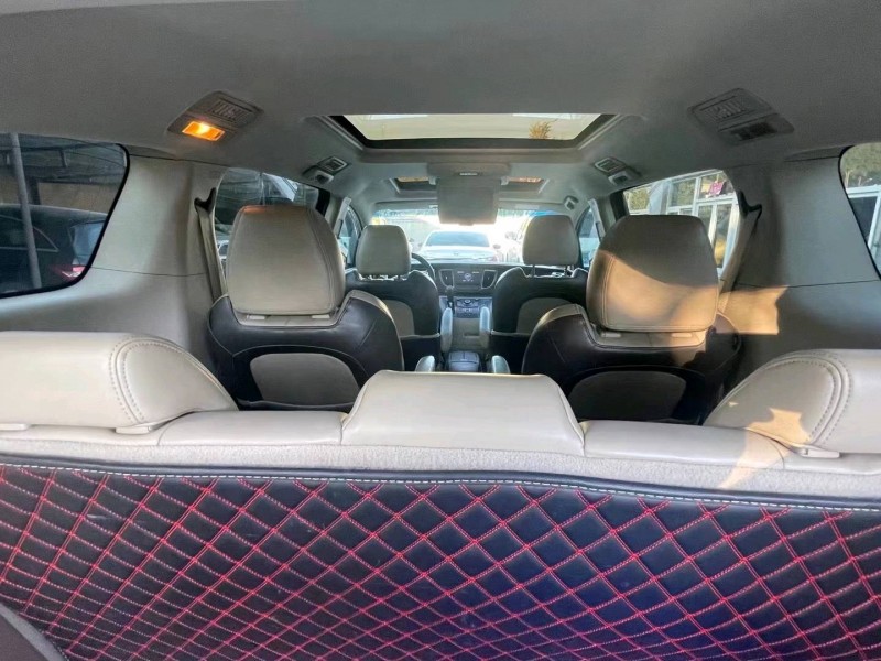 石家庄11年别克GL86