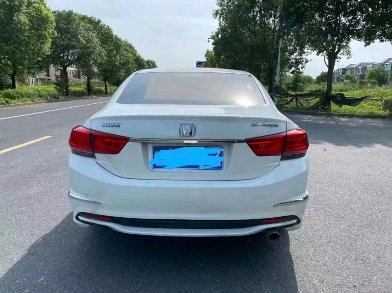 嘉兴18年本田思铂睿2