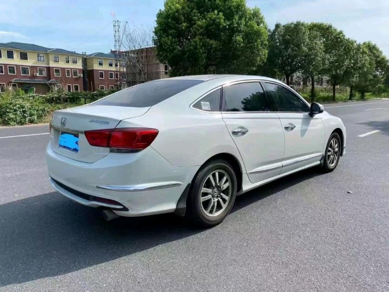 嘉兴18年本田思铂睿7