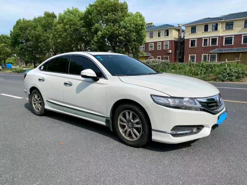 嘉兴18年本田思铂睿9