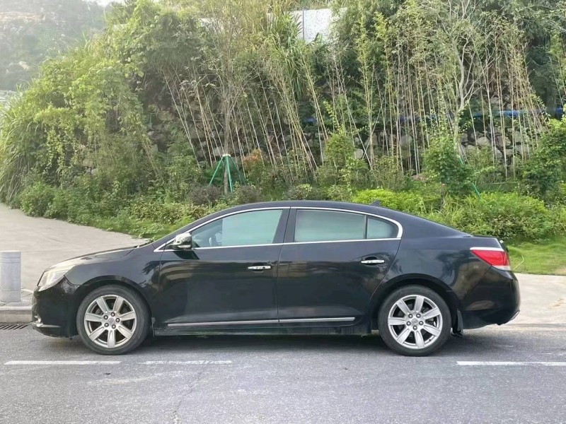 广州10年别克君越6