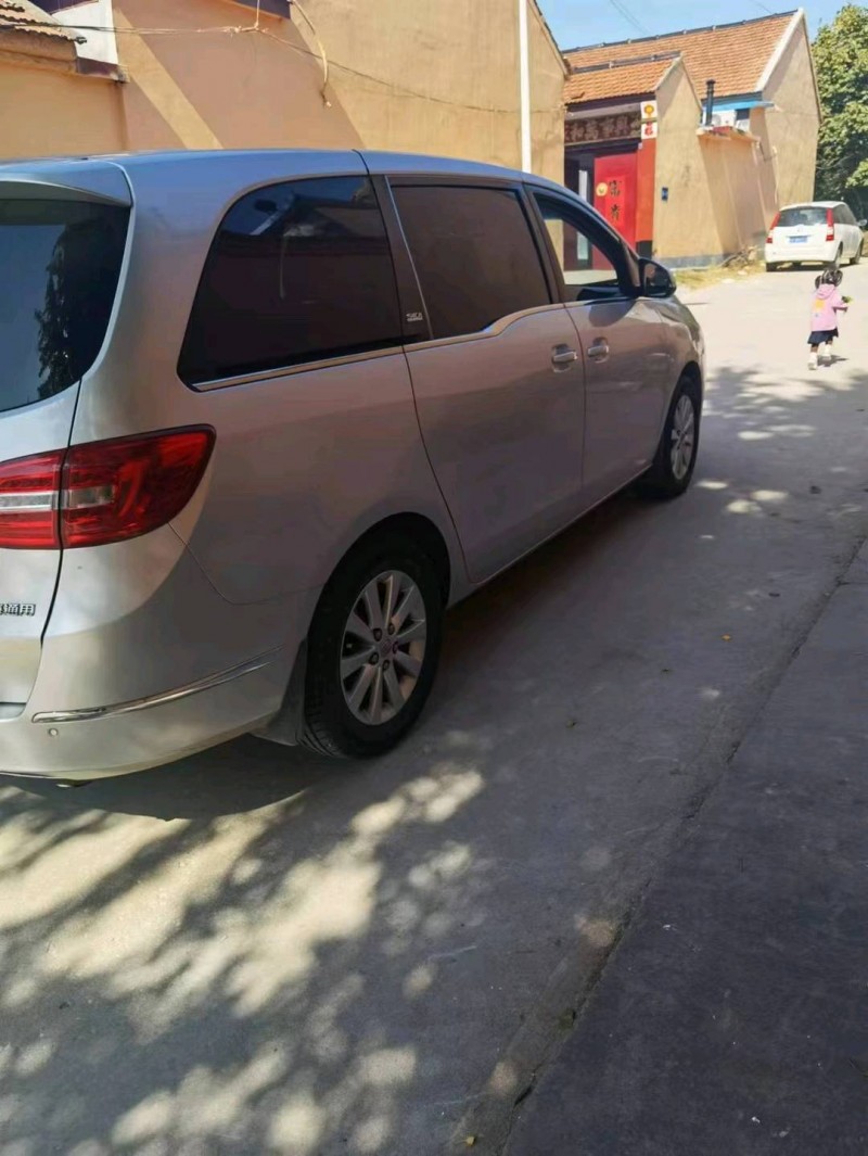 济南15年别克GL83