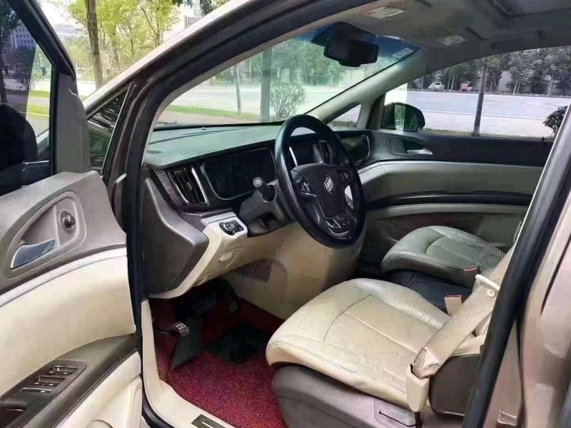 济南13年别克GL87