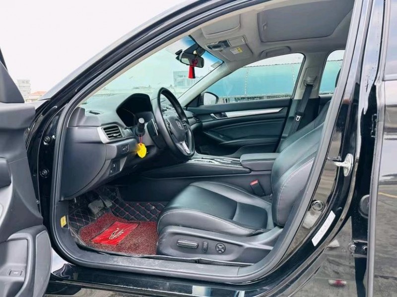 东莞20年本田雅阁4