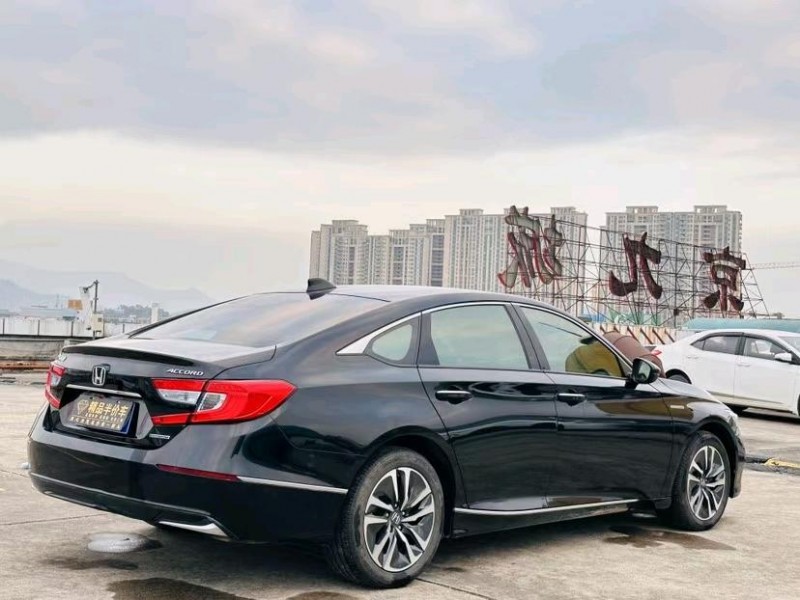 东莞20年本田雅阁7