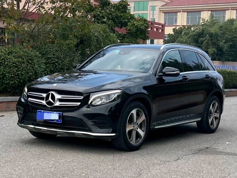 青岛17年奔驰GLC4