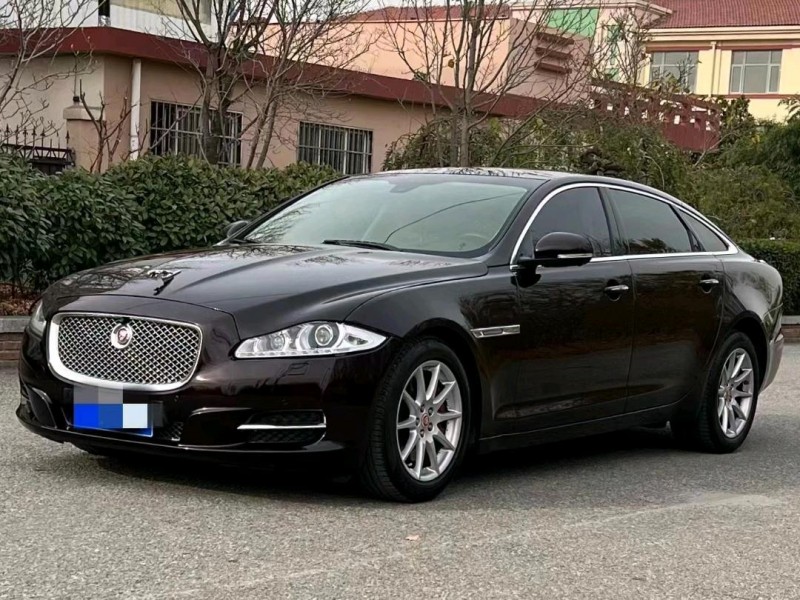 青岛14年捷豹XJ3