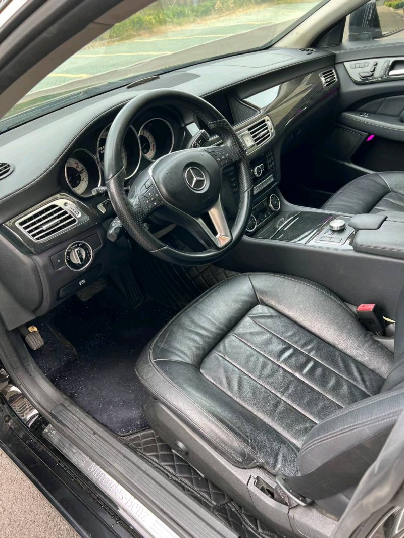 徐州12年奔驰CLS7