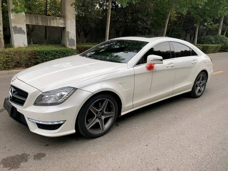 徐州14年奔驰CLS3