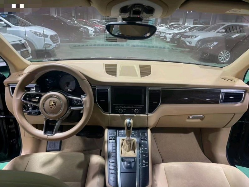 东莞14年保时捷Macan6