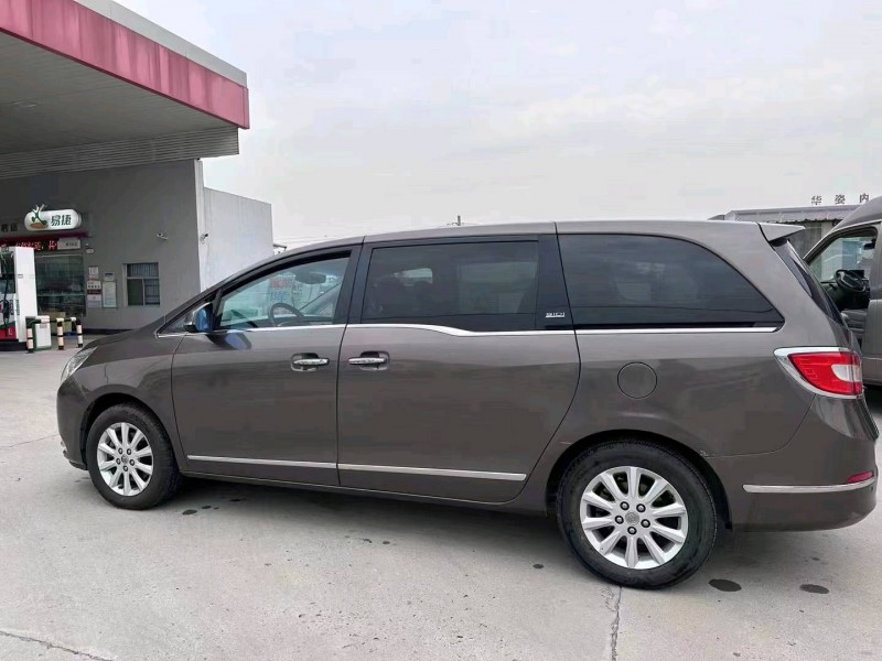 济南13年别克GL85