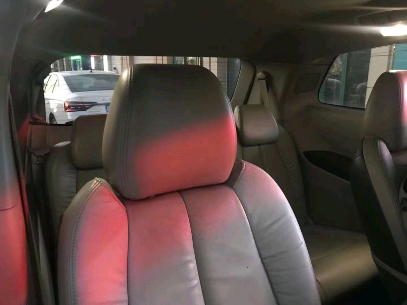 济南13年别克GL88