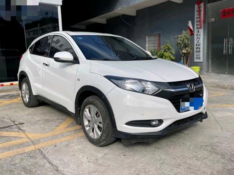 东莞16年本田缤智2