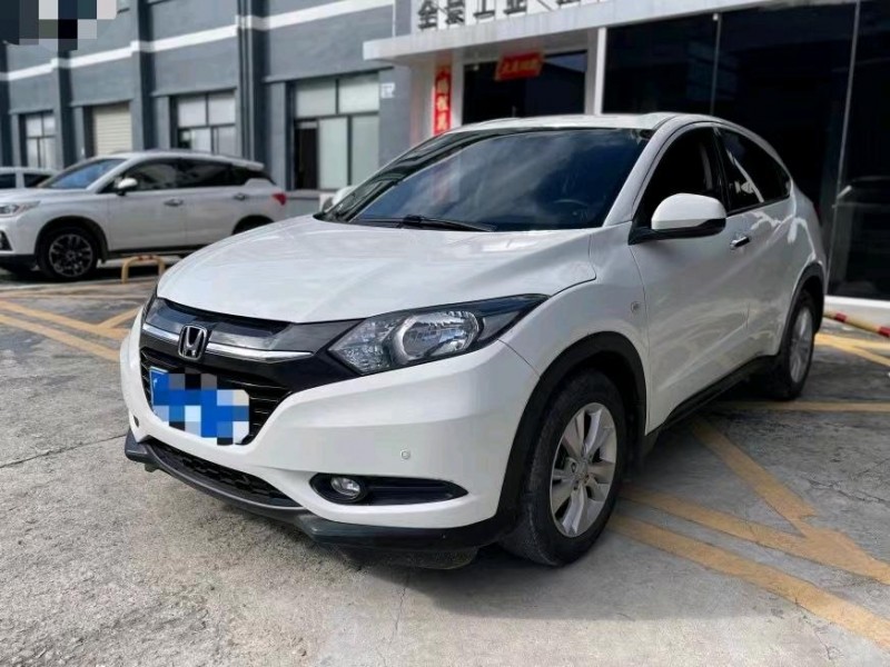 东莞16年本田缤智3